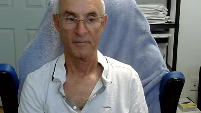 funone1999 online show from September 12, 2025, 12:22 am