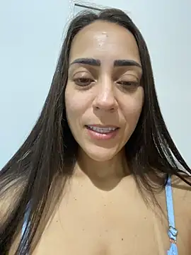 lucioliveira online show from March 21, 2026, 3:04 pm