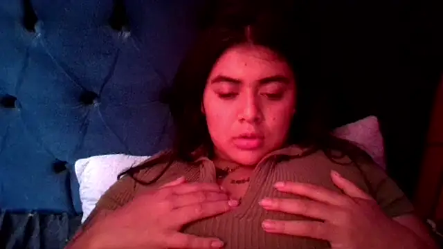 sophiadaza666 online show from March 23, 2026, 9:41 pm