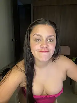 Snapshot of lunita_sweet5 chatting on February 26, 2026, 12:31 am lunita sweet5 online show from February 26, 2026, 12:31 am