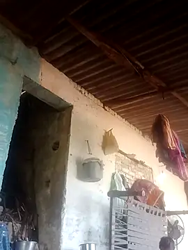 Snapshot of Joshi_Love143 chatting on September 17, 2025, 3:41 am Joshi Love143 online show from September 17, 2025, 3:41 am