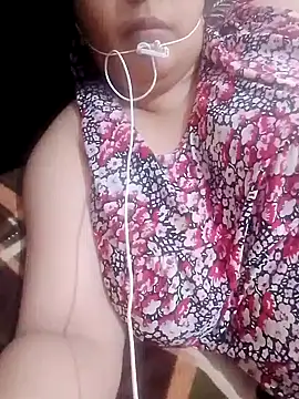 Snapshot of Halima_Queen chatting on September 22, 2025, 3:47 pm Halima Queen online show from September 22, 2025, 3:47 pm