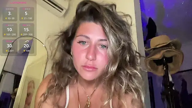 Snapshot of GoddessDove chatting on November 16, 2025, 12:00 pm GoddessDove online show from November 16, 2025, 12:00 pm