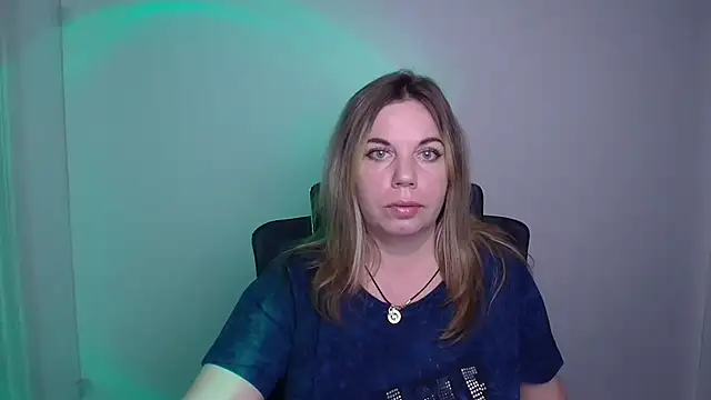 Jessica Amore online show from September 11, 2025, 6:08 pm