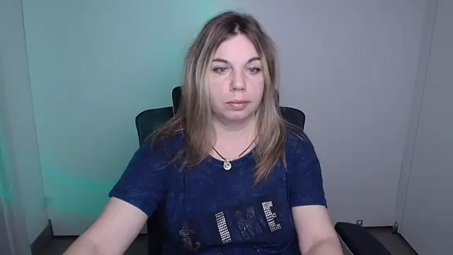 Jessica Amore online show from September 12, 2025, 5:57 pm