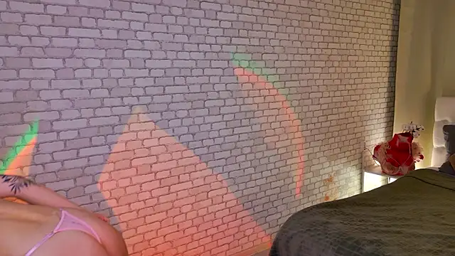 PhantomLace online show from February 17, 2026, 9:32 pm