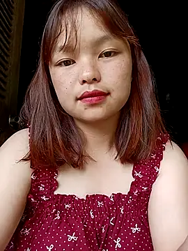 XoiXoi232 online show from September 28, 2025, 3:56 am