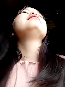 XoiXoi232 online show from March 19, 2026, 3:43 am