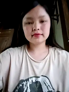 XoiXoi232 online show from April 17, 2026, 11:13 am