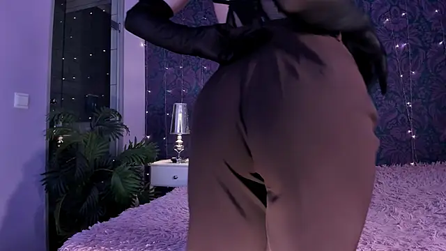 CherrRoses online show from September 14, 2025, 7:29 am