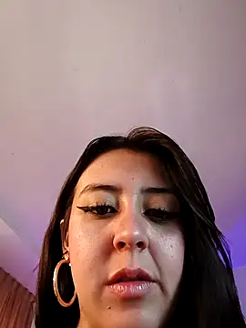 Catti Brie online show from November 30, 2025, 11:36 am