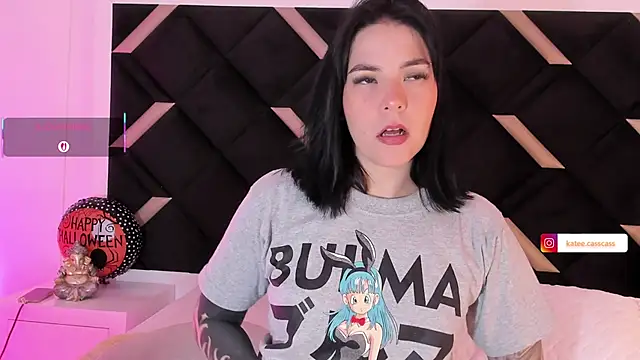 kate cass online show from October 22, 2025, 3:40 am