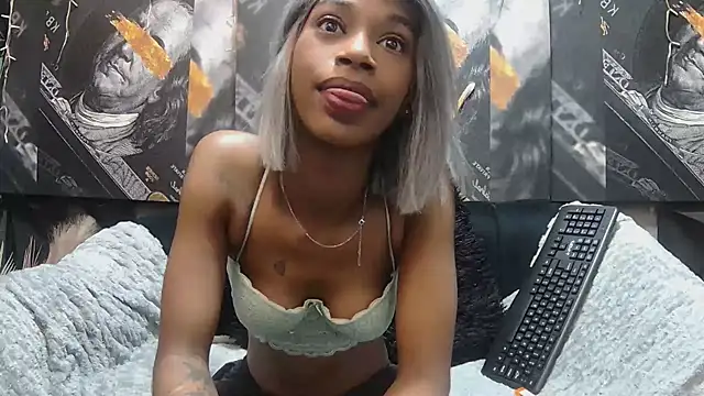 Lilmisbaddyxxx online show from July 2, 2026, 4:07 am