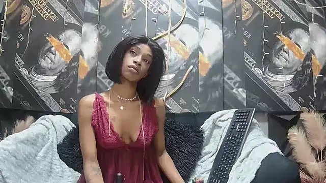 Lilmisbaddyxxx online show from July 15, 2026, 9:20 pm