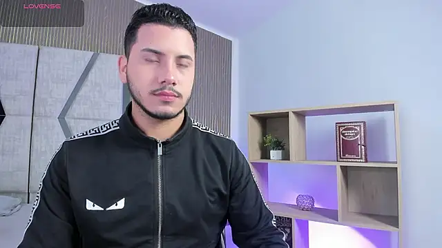 Axel grey  online show from February 15, 2026, 12:36 pm