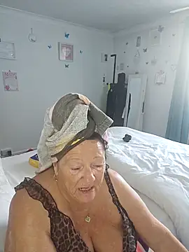 Angeldelightt online show from October 25, 2025, 10:45 am