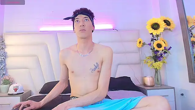 Ashton Myers online show from November 13, 2025, 8:30 pm