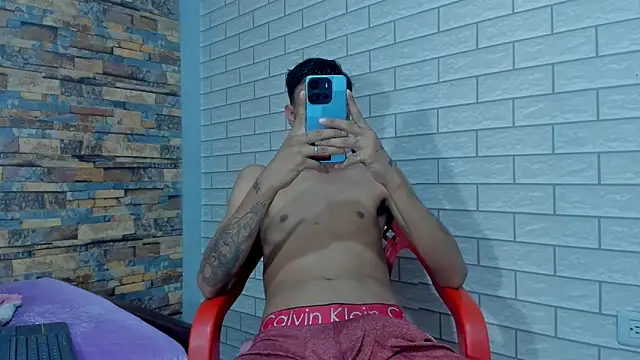 Snapshot of Sexvergon_26 chatting on November 14, 2025, 8:07 pm Sexvergon 26 online show from November 14, 2025, 8:07 pm