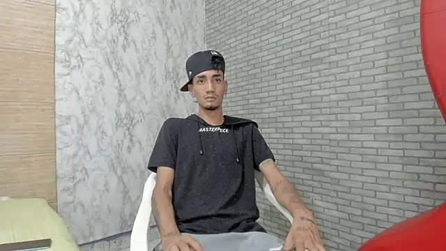 Snapshot of Sexvergon_26 chatting on November 17, 2025, 7:52 pm Sexvergon 26 online show from November 17, 2025, 7:52 pm