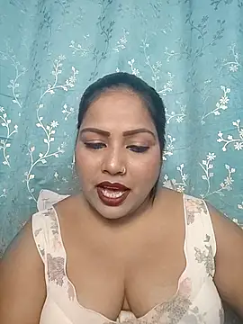 hornypriya696 online show from October 7, 2025, 6:16 pm