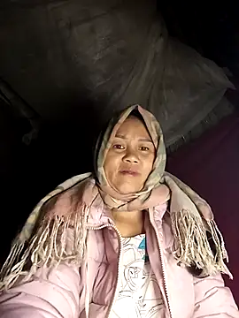 MaiHoa69 online show from February 8, 2026, 12:52 pm