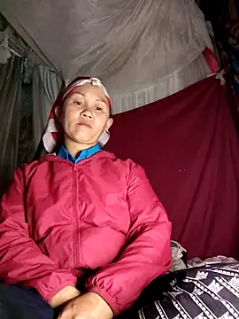 MaiHoa69 online show from March 19, 2026, 8:29 am