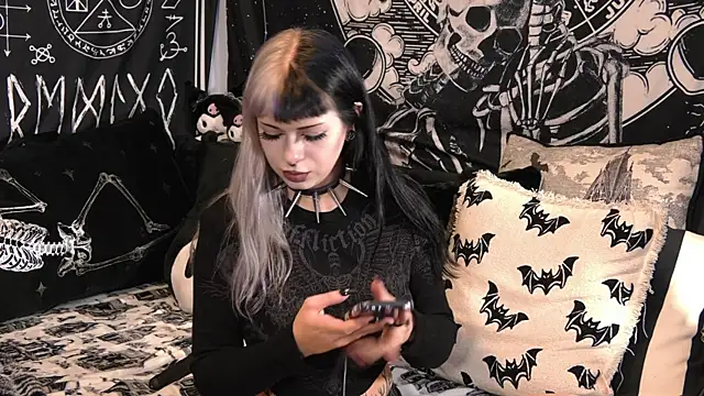 Paige Turner online show from April 29, 2026, 8:59 pm