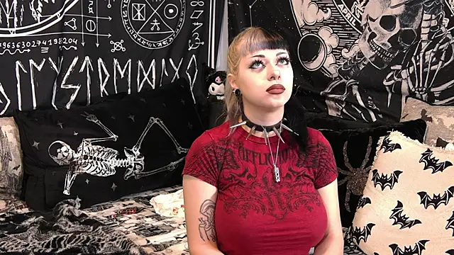 Paige Turner online show from May 1, 2026, 4:33 pm