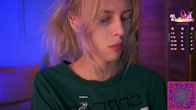 Nelly Carroll online show from December 1, 2025, 8:30 am