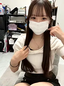 Snapshot of nano-da-u chatting on September 13, 2025, 1:55 pm nano-da-u online show from September 13, 2025, 1:55 pm