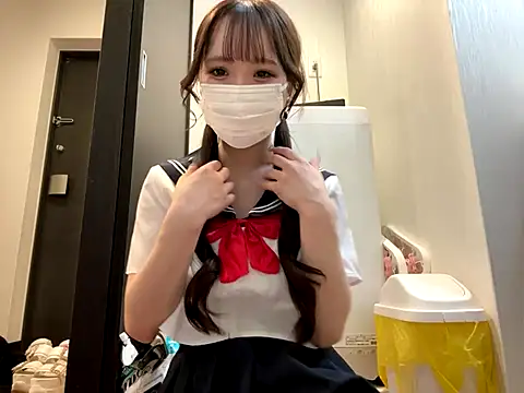 Snapshot of nano-da-u chatting on September 16, 2025, 2:18 pm nano-da-u online show from September 16, 2025, 2:18 pm