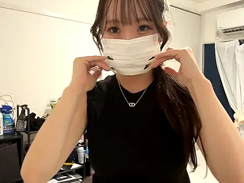 Snapshot of nano-da-u chatting on September 17, 2025, 3:03 pm nano-da-u online show from September 17, 2025, 3:03 pm