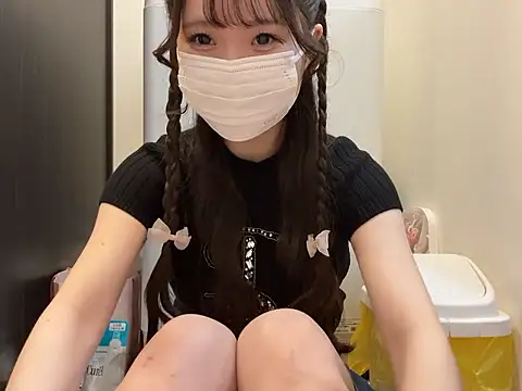 Snapshot of nano-da-u chatting on September 18, 2025, 7:16 pm nano-da-u online show from September 18, 2025, 7:16 pm