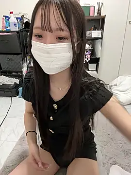 Snapshot of nano-da-u chatting on October 1, 2025, 2:56 pm nano-da-u online show from October 1, 2025, 2:56 pm