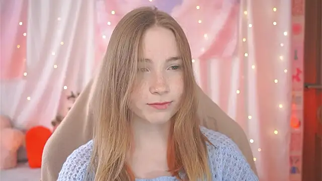 Snapshot of Linaaly chatting on March 3, 2026, 6:19 am Linaaly online show from March 3, 2026, 6:19 am