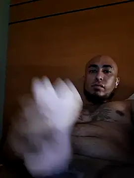 Snapshot of Mac15151 chatting on August 2, 2026, 11:25 pm Mac15151 online show from August 2, 2026, 11:25 pm