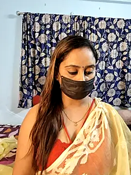 Cute-lusi online show from October 23, 2025, 10:19 pm