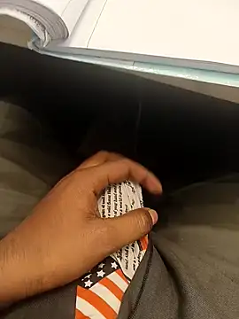 hotboy43339 online show from February 24, 2026, 3:37 am