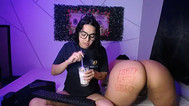 Sweet Dirty Baby online show from July 8, 2026, 7:13 am