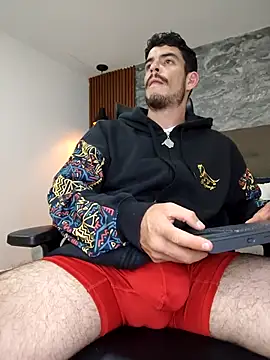 Snapshot of damian_bull chatting on September 21, 2025, 7:59 pm damian bull online show from September 21, 2025, 7:59 pm