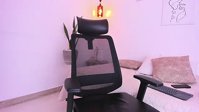 Snapshot of damian_bull chatting on November 5, 2025, 8:09 pm damian bull online show from November 5, 2025, 8:09 pm