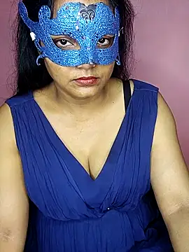 Snapshot of MEERAcle chatting on October 3, 2025, 8:11 am MEERAcle online show from October 3, 2025, 8:11 am