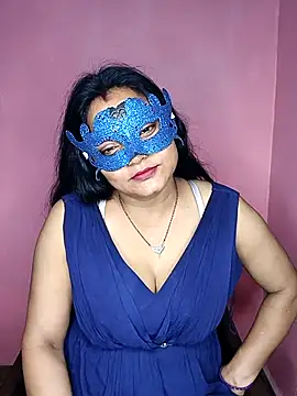 Snapshot of MEERAcle chatting on October 11, 2025, 5:39 am MEERAcle online show from October 11, 2025, 5:39 am