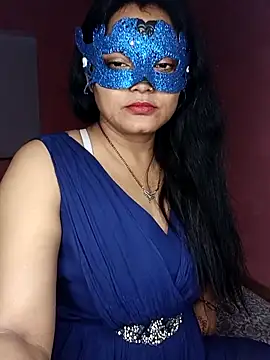 Snapshot of MEERAcle chatting on October 11, 2025, 5:44 pm MEERAcle online show from October 11, 2025, 5:44 pm