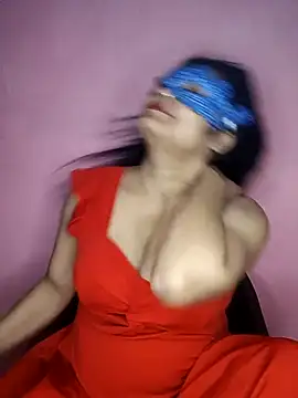 Snapshot of MEERAcle chatting on October 22, 2025, 11:21 am MEERAcle online show from October 22, 2025, 11:21 am