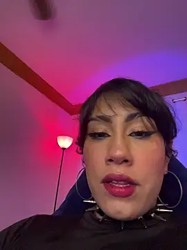 ZahaRose online show from January 12, 2026, 10:59 pm