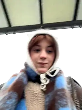 Only April online show from November 19, 2025, 11:21 am