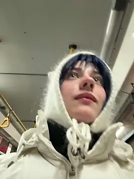 Only April online show from March 4, 2026, 4:07 am