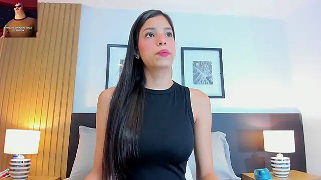 Snapshot of catalina_jolie chatting on February 7, 2026, 3:54 am catalina jolie online show from February 7, 2026, 3:54 am