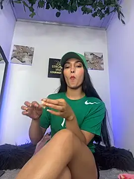 fetish foot  online show from October 6, 2025, 3:53 pm